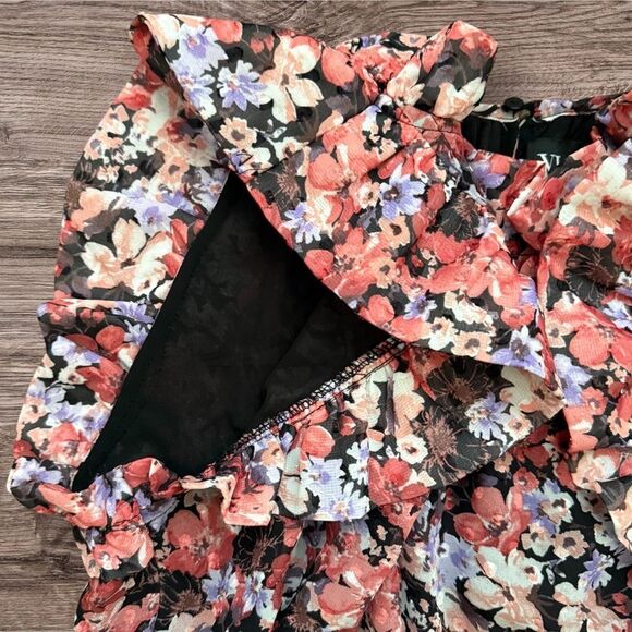 VICI Floral Sleeveless Ruffle Blouse Mock Neck Size Small Exclusive Fate Design - Picture 5 of 11